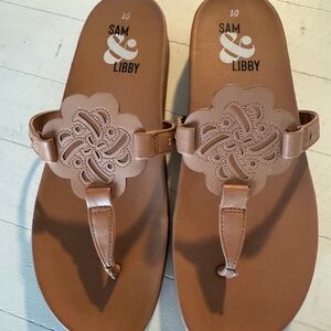 Sam & Libby Women's Alexandra Thong Sandal Size 10